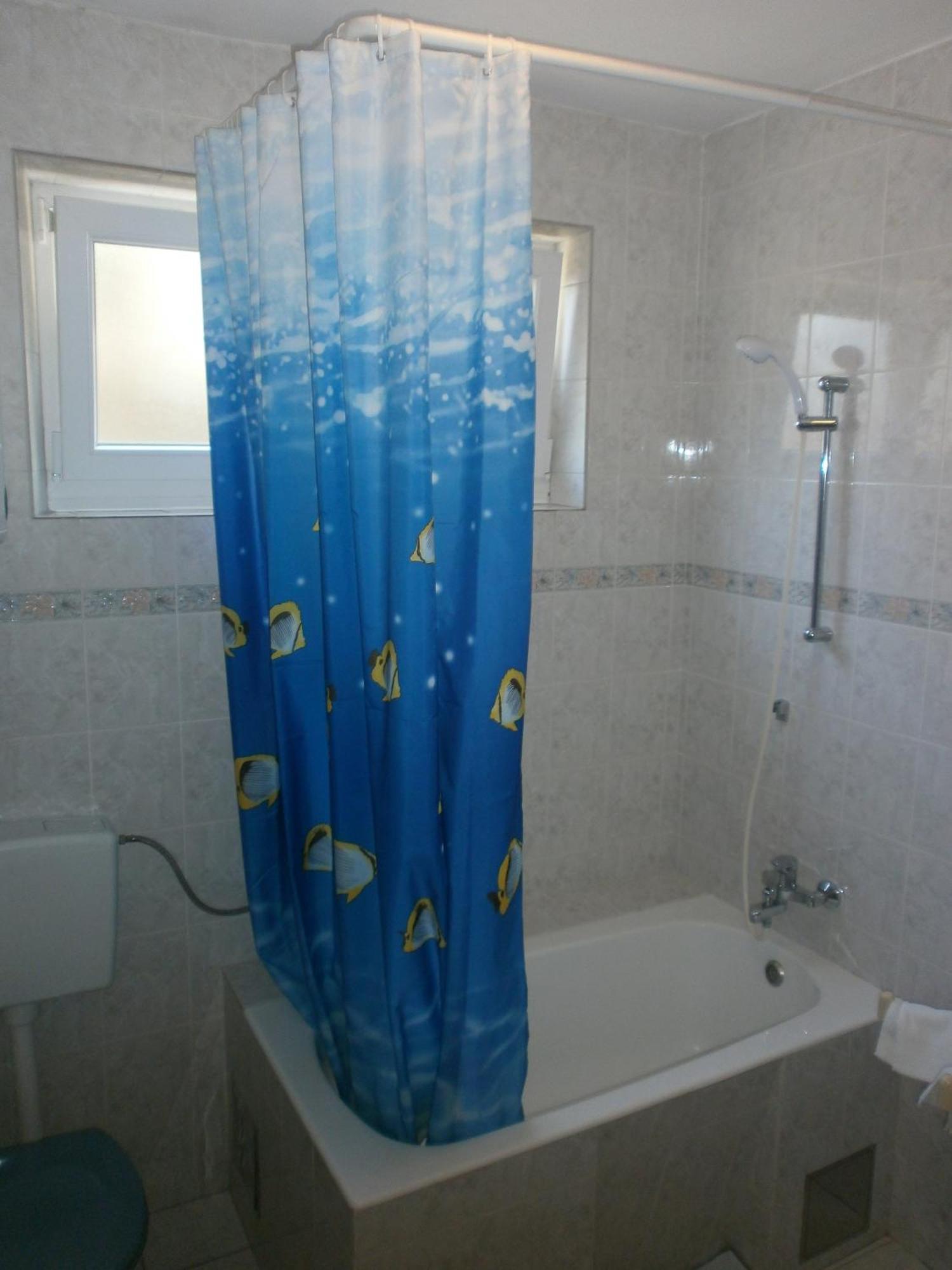 Apartments By The Sea Podgora, Makarska - 12326 Номер фото